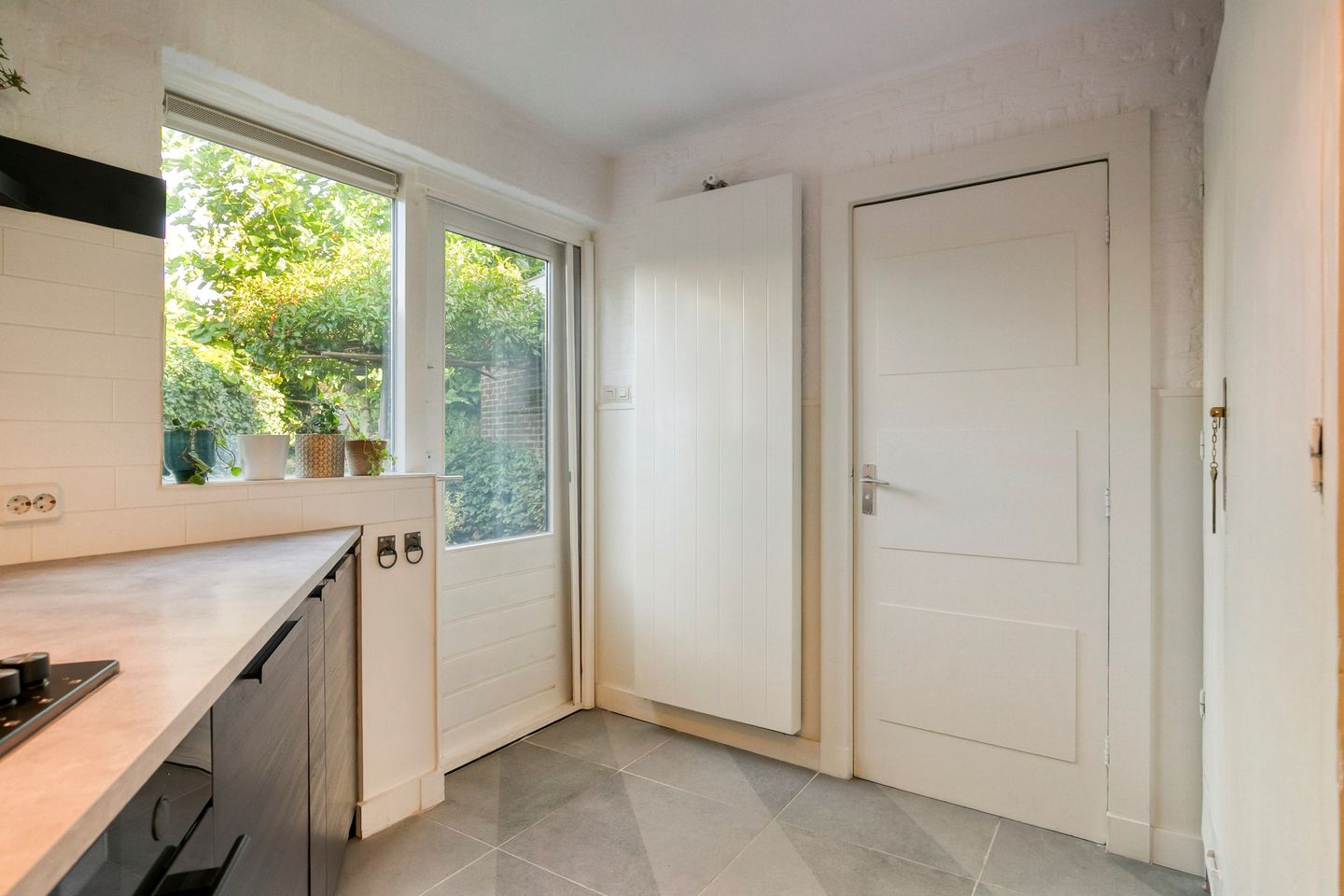 Foto 19 van Bredaseweg 50