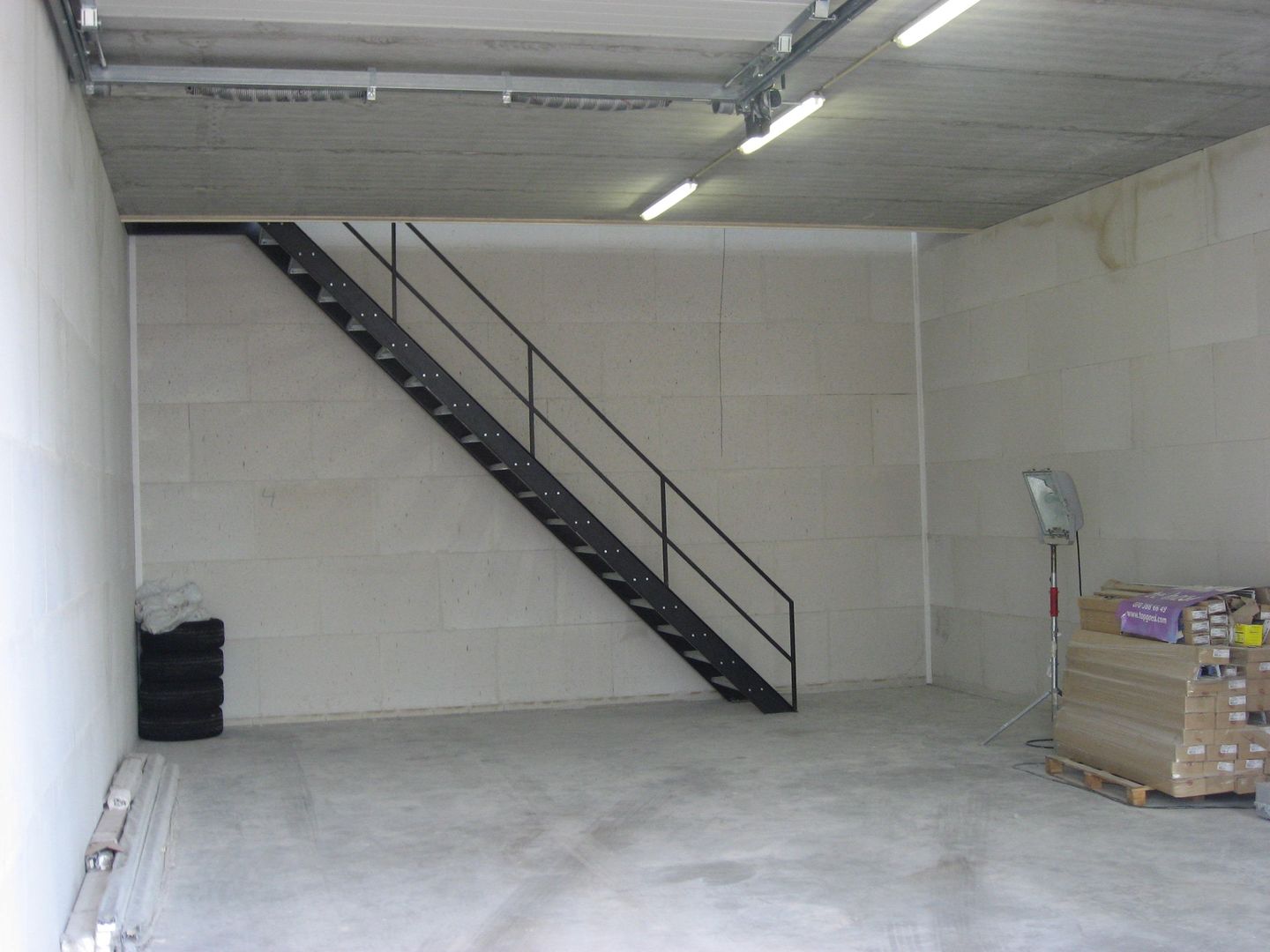 View photo 2 of Pesetaweg 105