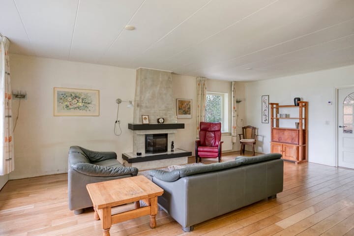 Foto 13 van Eikenkamp 6