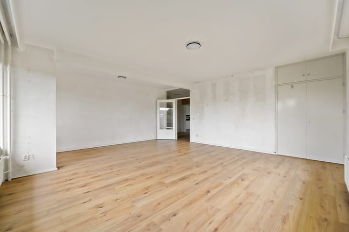 Photo 6 of Thomas Jeffersonlaan 307