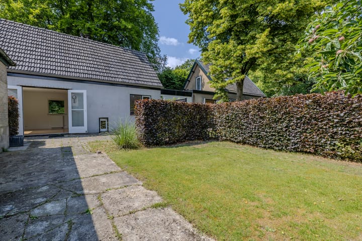 Photo 22 of Hoog Buurloseweg 115