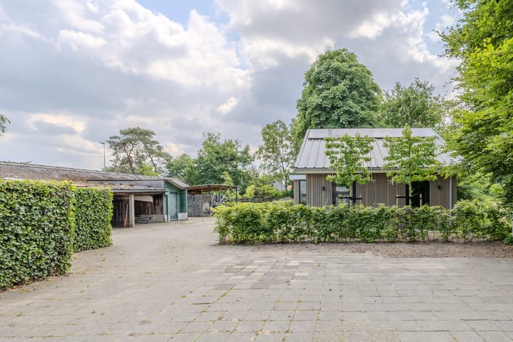 Photo 41 of Hoog Buurloseweg 115