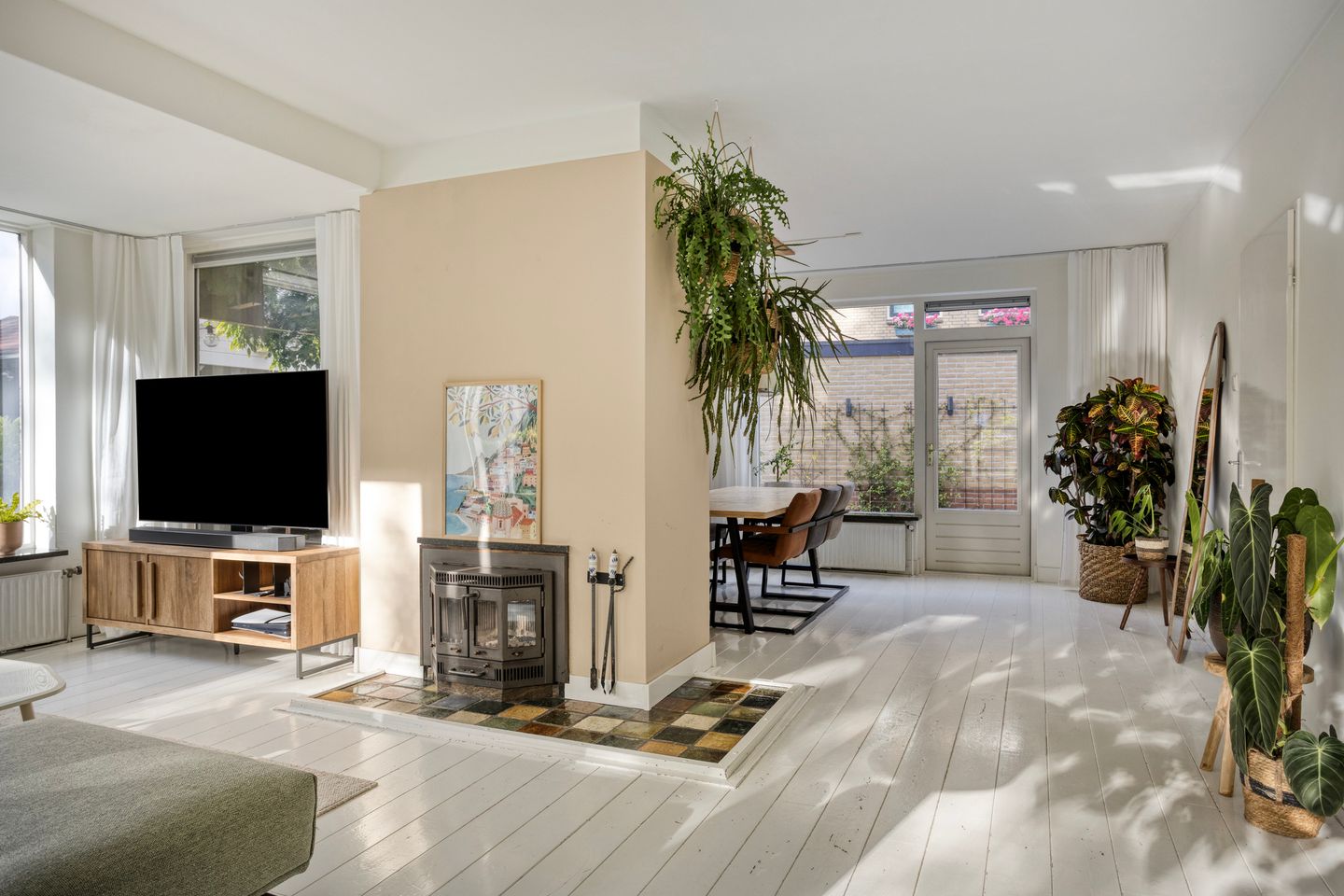 Foto 10 van Ruurloseweg 16