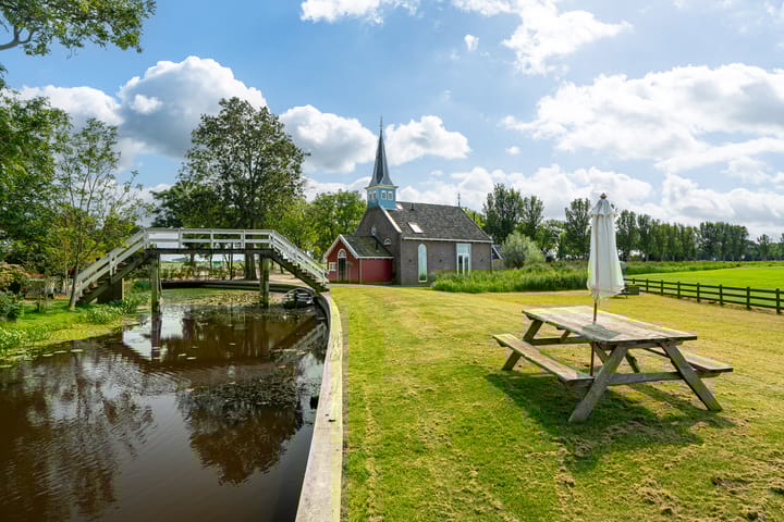 Photo 2 of Meerweg 4