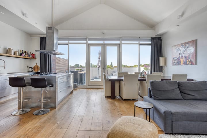 Photo 3 of Spoorlaan 11