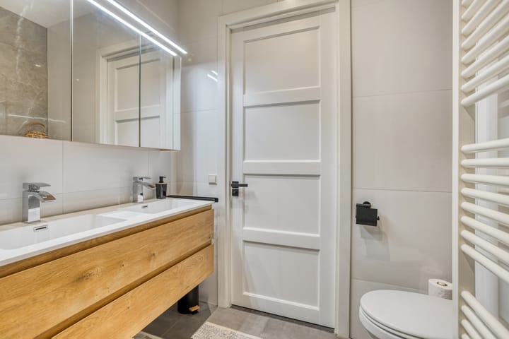 Photo 21 of Spoorlaan 11