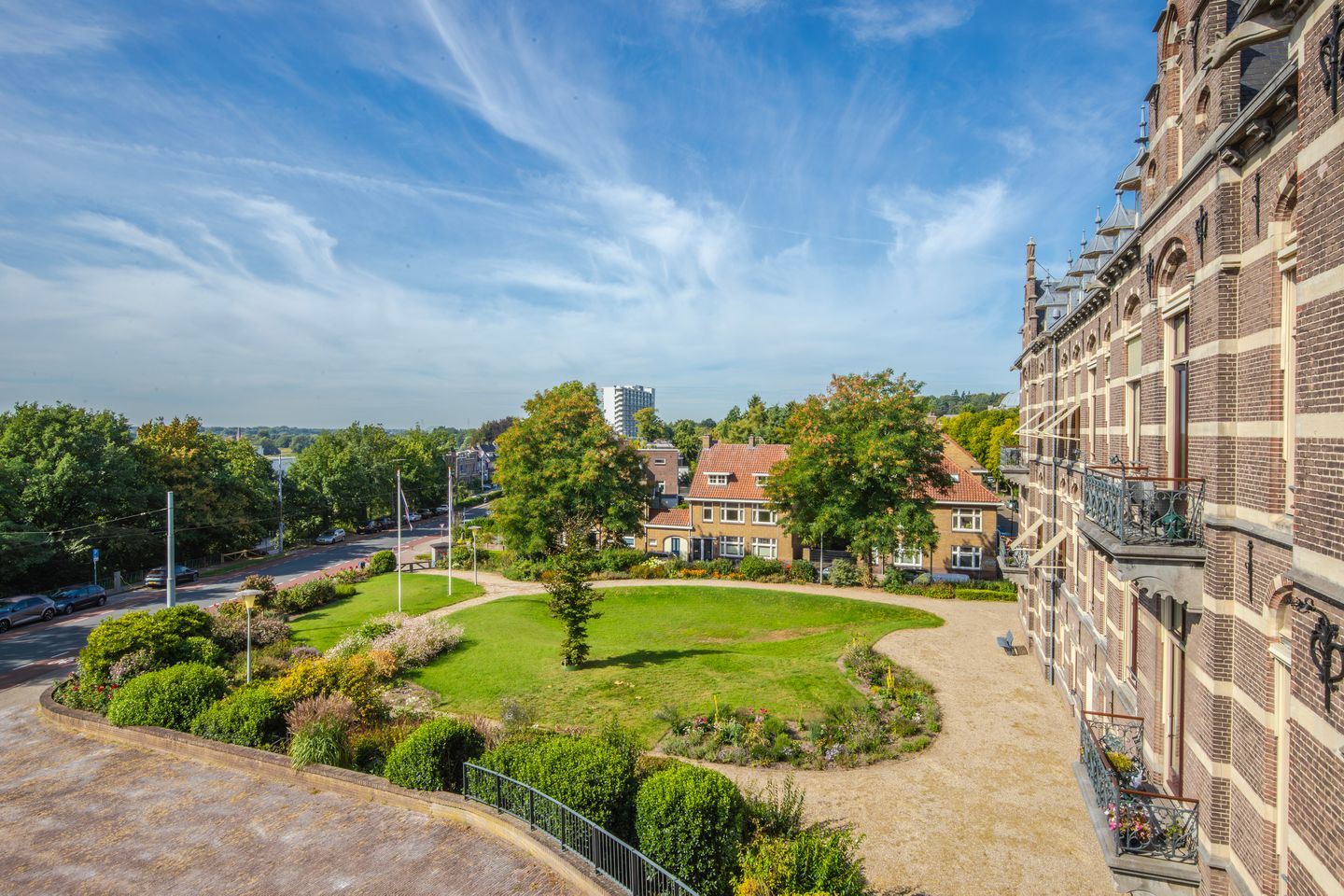 Foto 35 van St. Elisabethshof 35