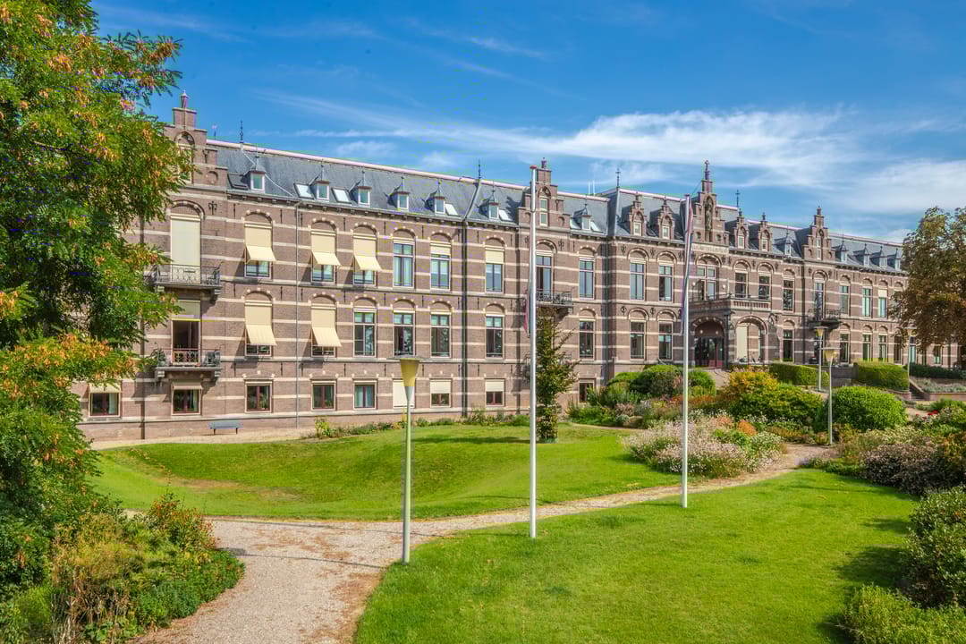 Foto 37 van St. Elisabethshof 35