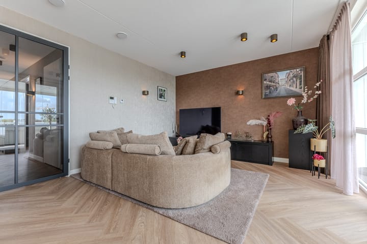 Foto 6 van Zuideinde 80-E