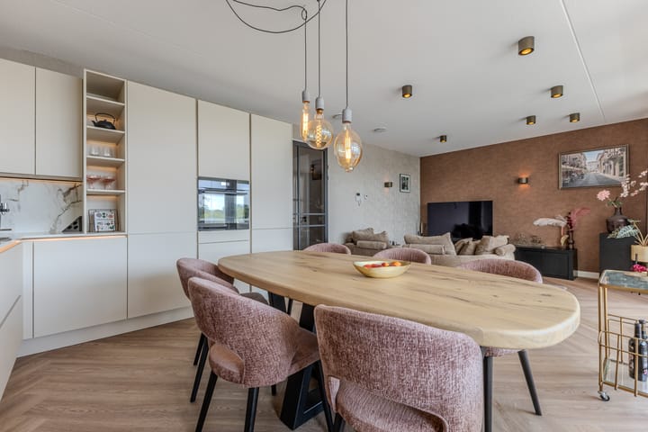 Foto 8 van Zuideinde 80-E