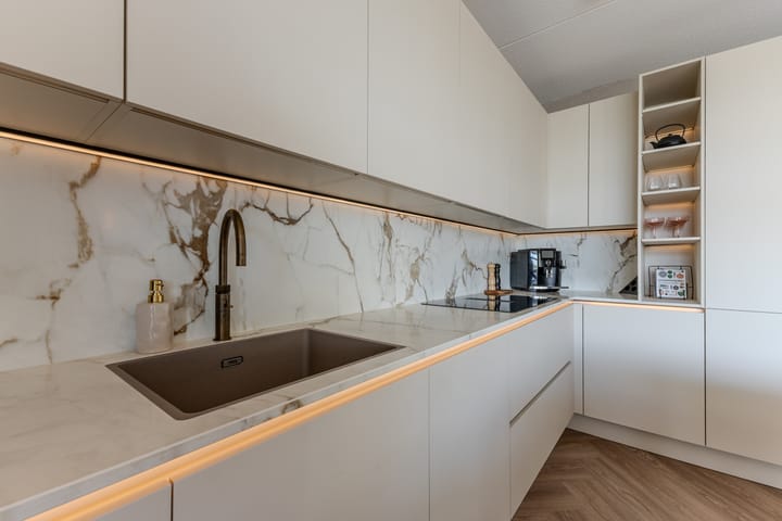 Foto 10 van Zuideinde 80-E