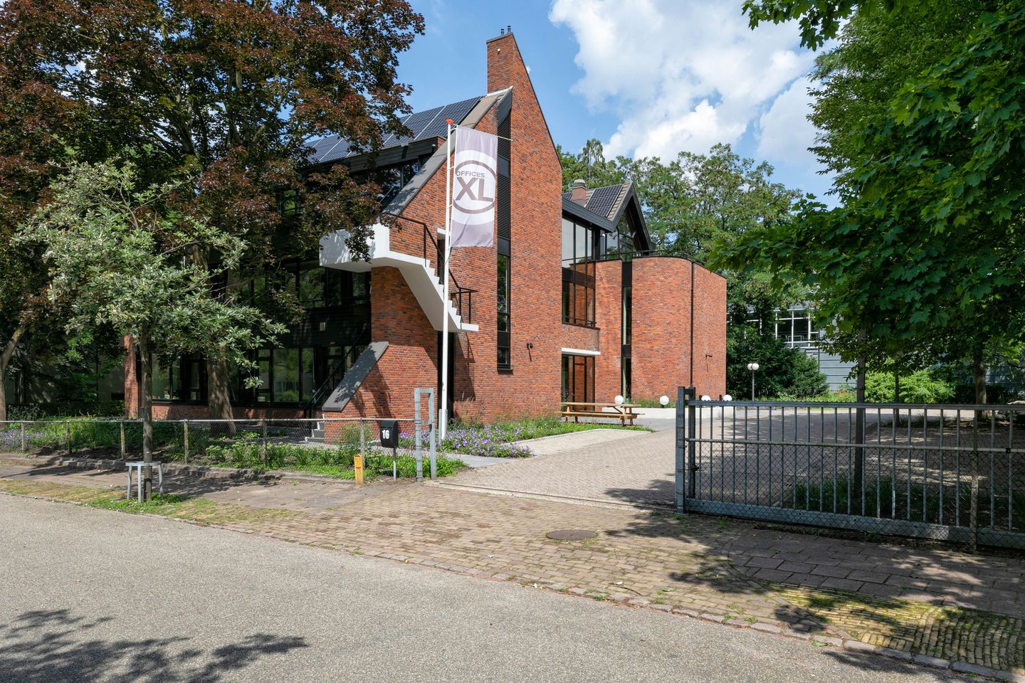 View photo 2 of Steijnlaan 16