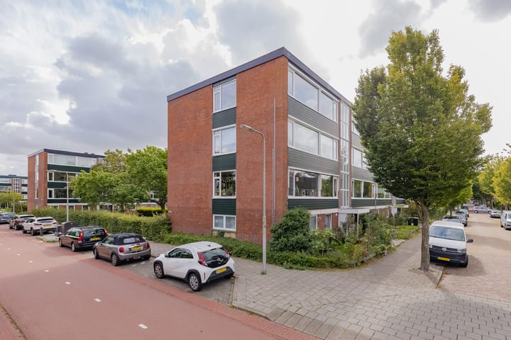 Foto 1 van Corantijnstraat 9