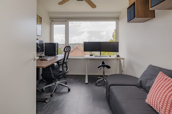 Foto 28 van Corantijnstraat 9