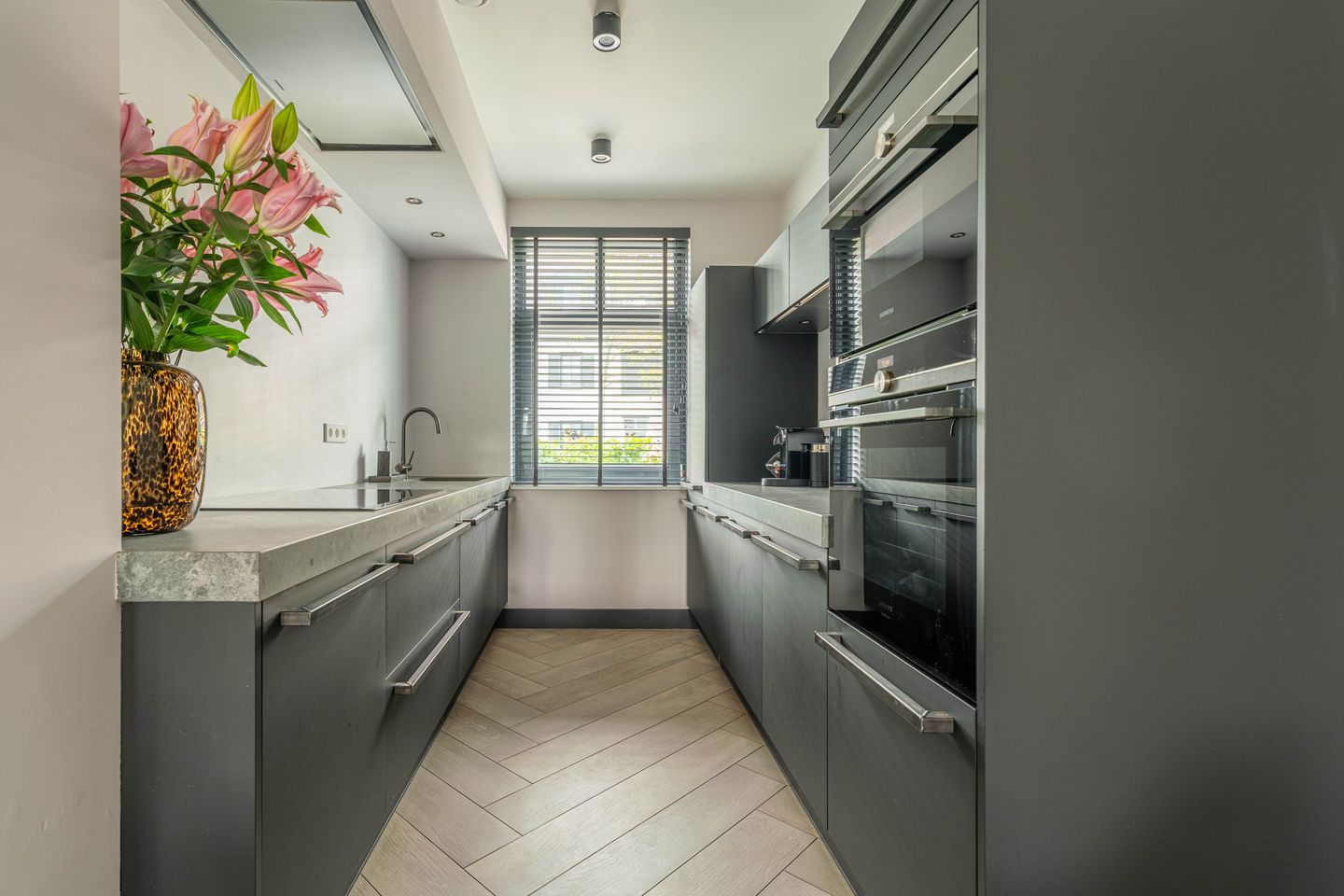 Foto 10 van Karel de Grotelaan 72