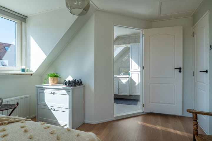 Foto 25 van Schapestraat 7