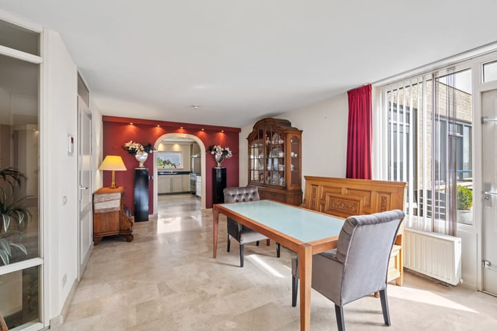 Foto 13 van Van Leeuwenhoeklaan 78