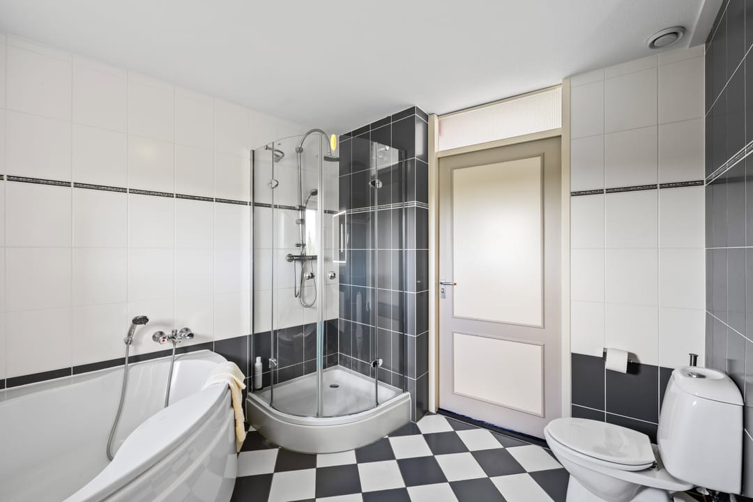 Foto 37 van Van Leeuwenhoeklaan 78