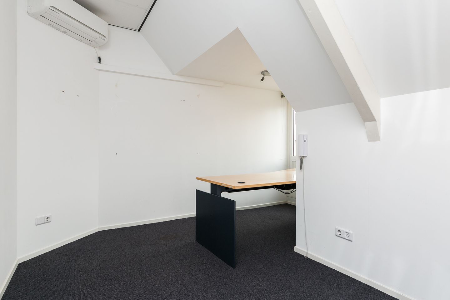 View photo 4 of Dorpsstraat 9-b
