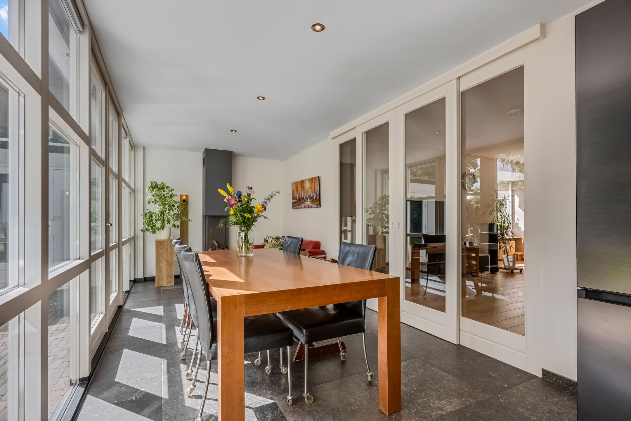 Photo 12 of Juliana van Stolberglaan 7