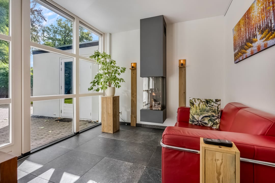 Photo 13 of Juliana van Stolberglaan 7