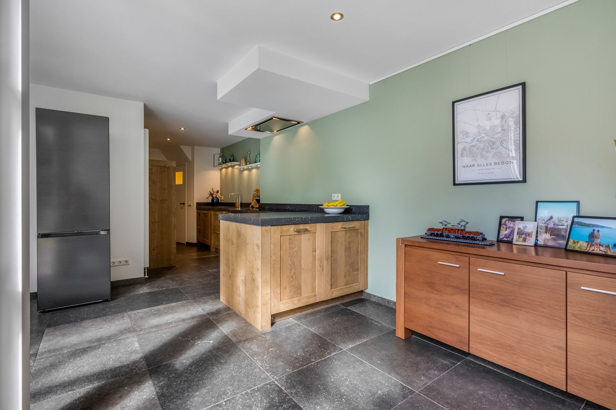 Photo 18 of Juliana van Stolberglaan 7