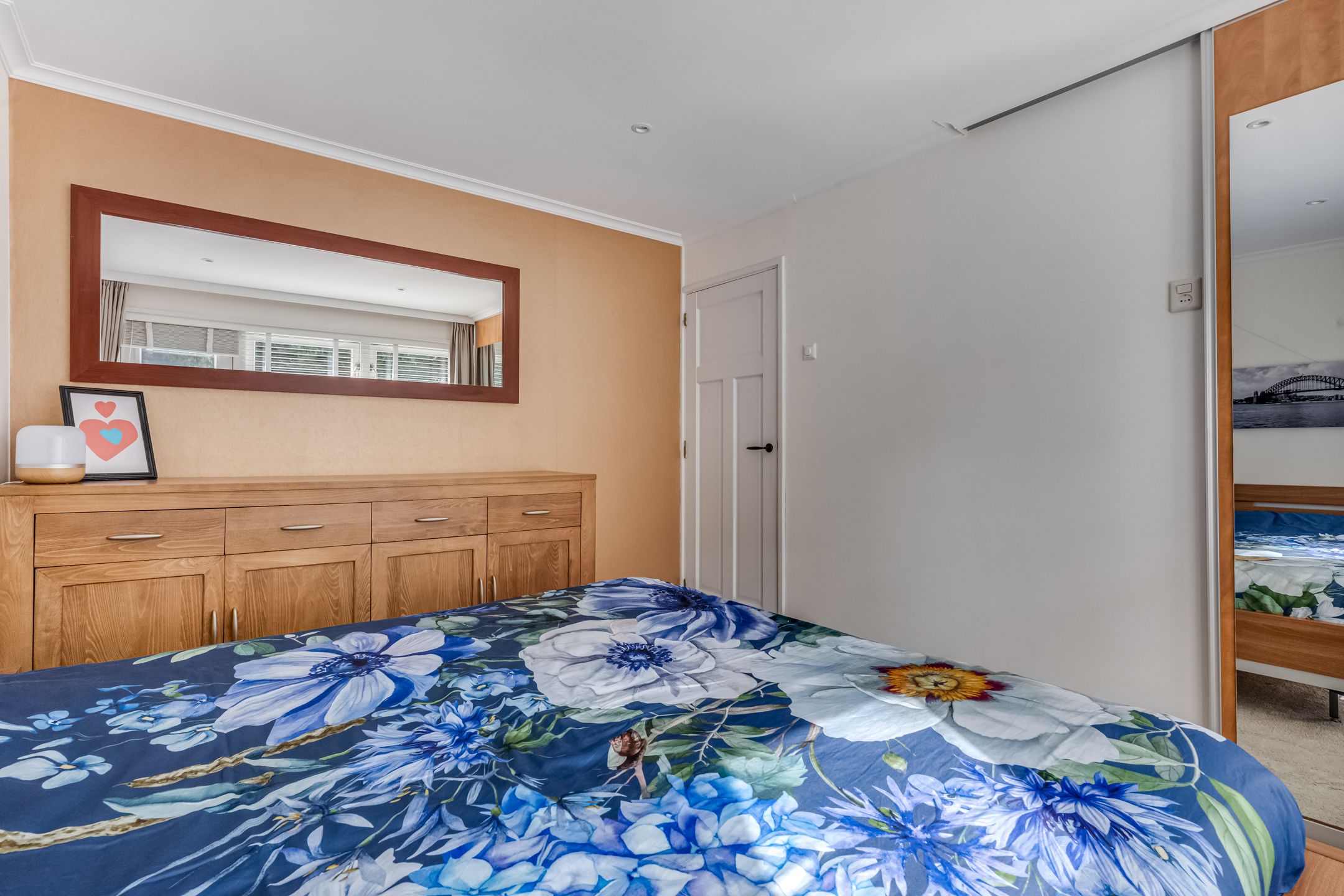 Photo 21 of Juliana van Stolberglaan 7