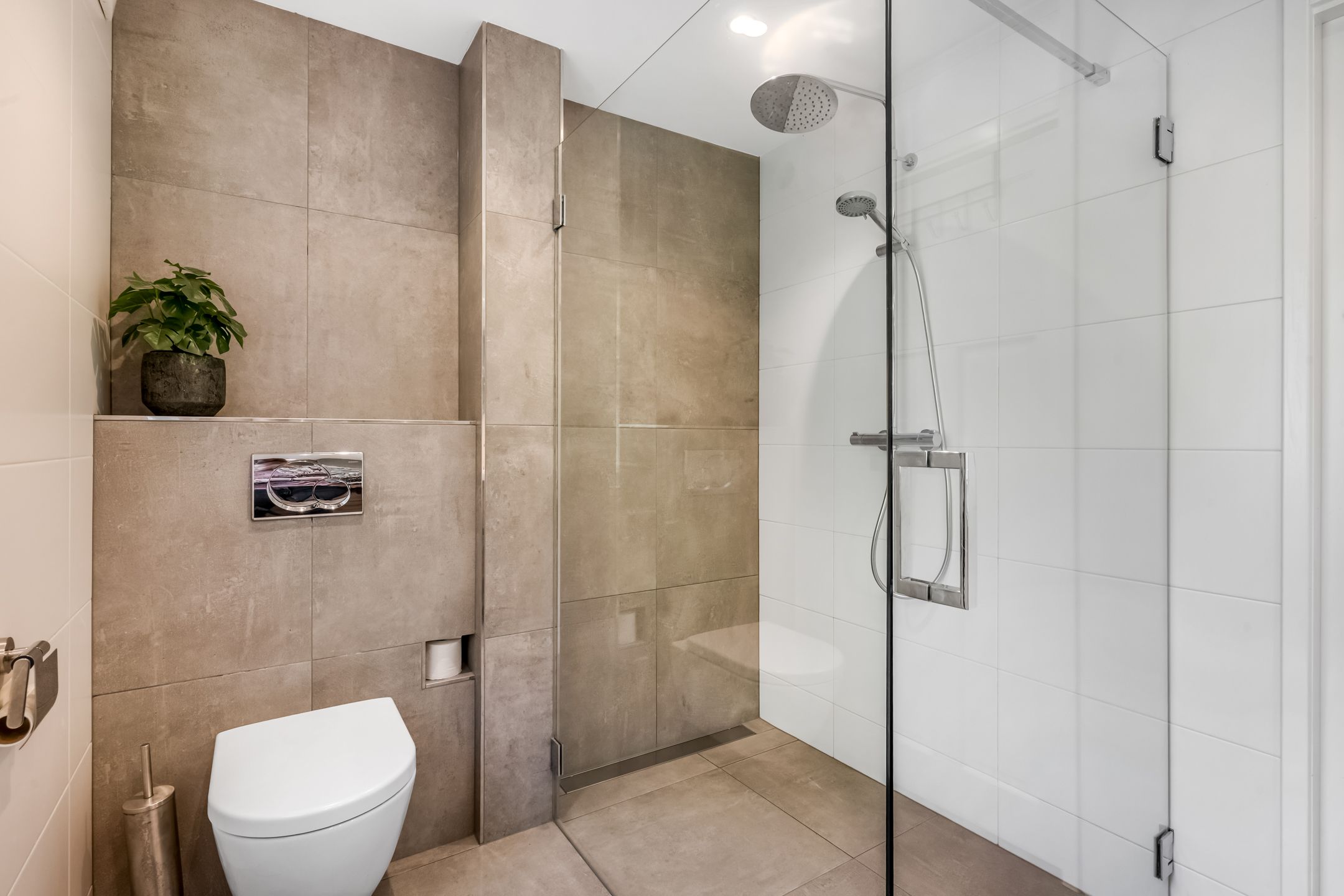 Photo 24 of Juliana van Stolberglaan 7