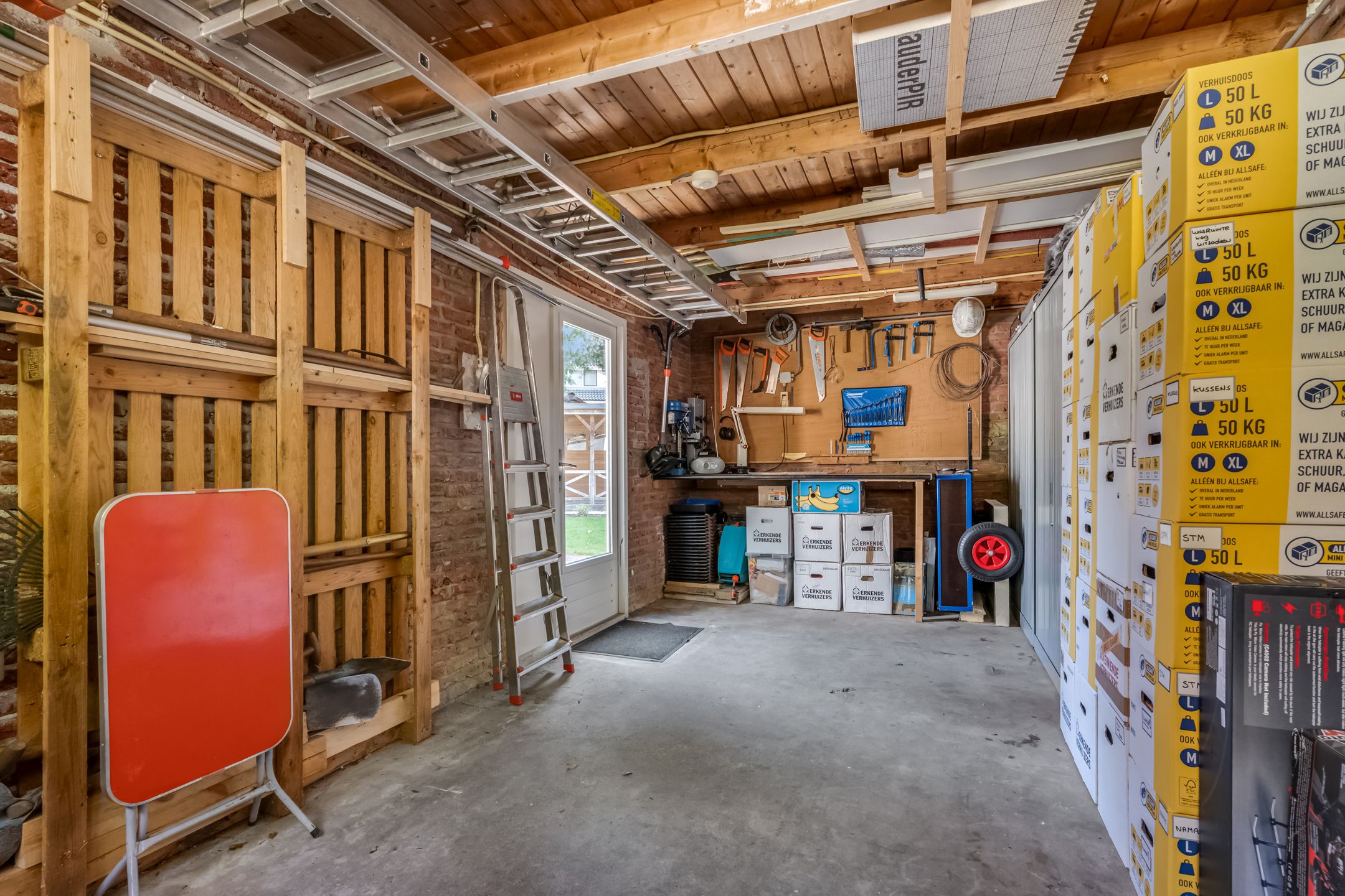 Photo 36 of Juliana van Stolberglaan 7