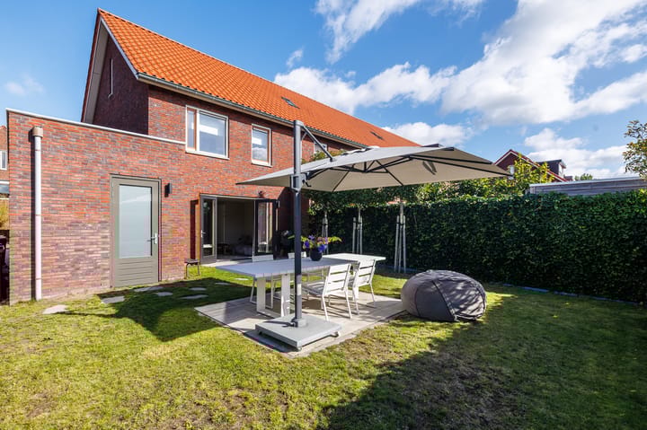 Foto 32 van Breeveen 25