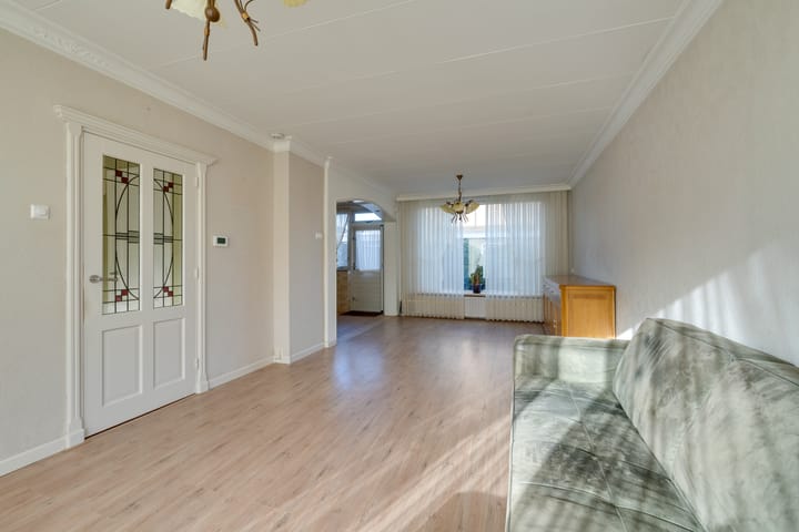 Foto 2 van Weegschaalstraat 25