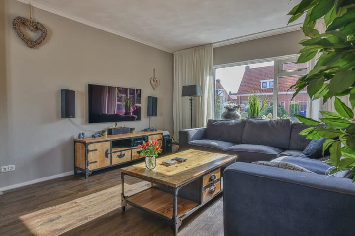 Foto 11 van Taeke Schuilengalaan 67