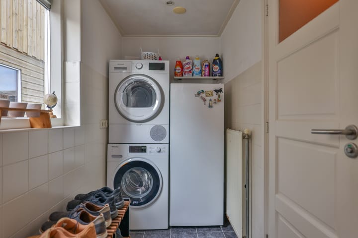 Foto 21 van Taeke Schuilengalaan 67