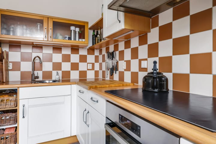 Photo 19 of Weefgewichtstraat 116