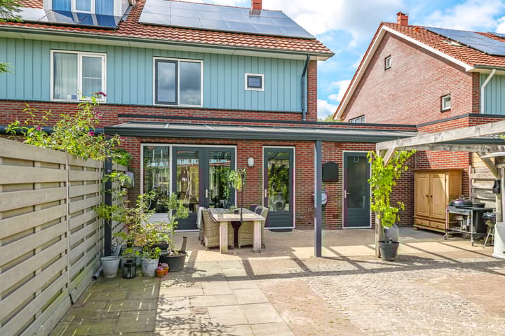 Photo 44 of Weefgewichtstraat 116