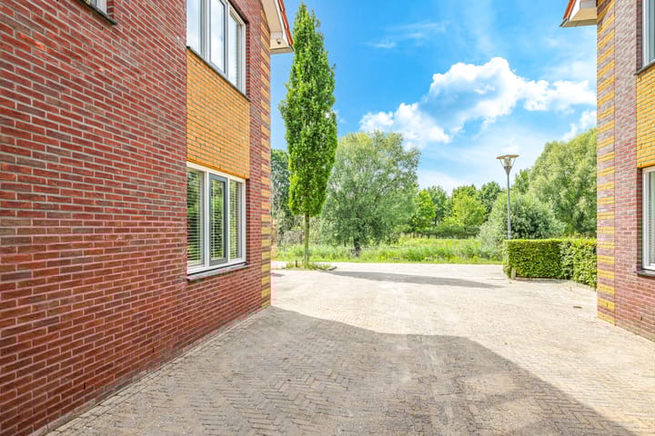 Photo 71 of Weefgewichtstraat 116