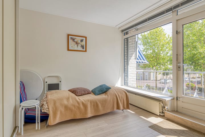 Foto 9 van Tolberterstraat 1-II