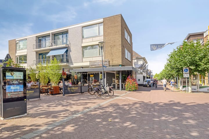 Foto 19 van Tolberterstraat 1-II