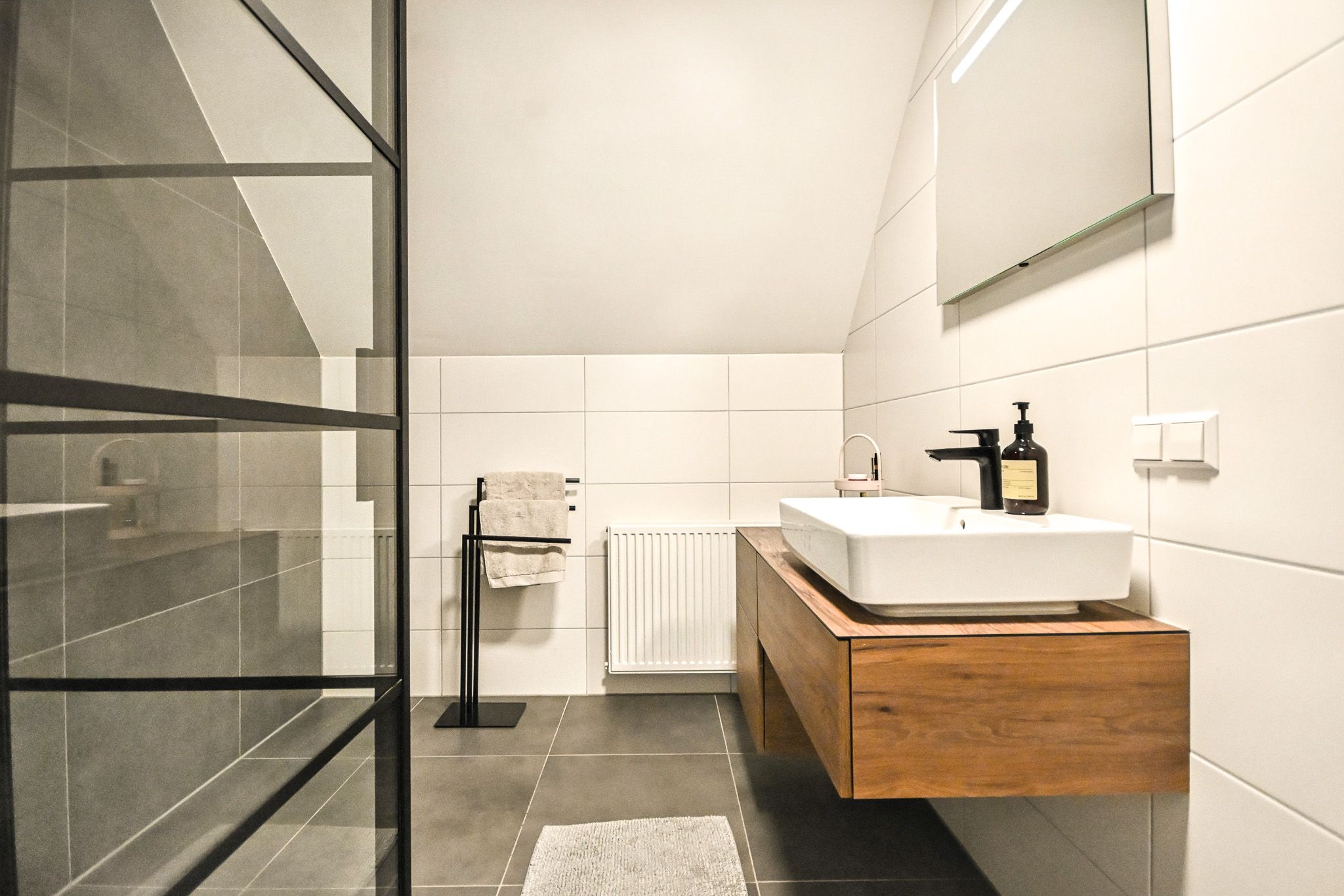 Foto 18 van Begoniastraat 16-B