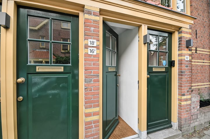 Foto 21 van Begoniastraat 16-B