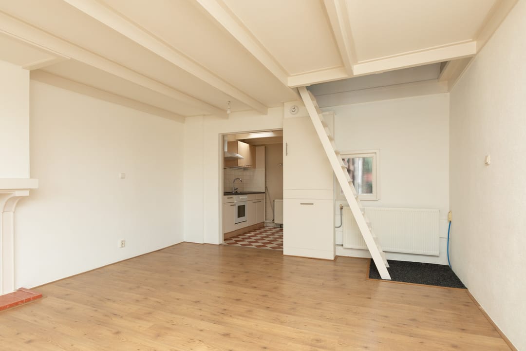 Foto 7 van Jeltewei 164