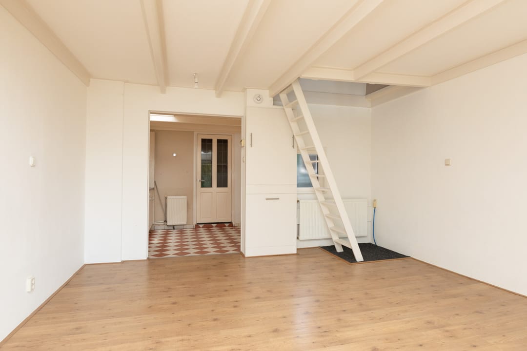 Foto 8 van Jeltewei 164