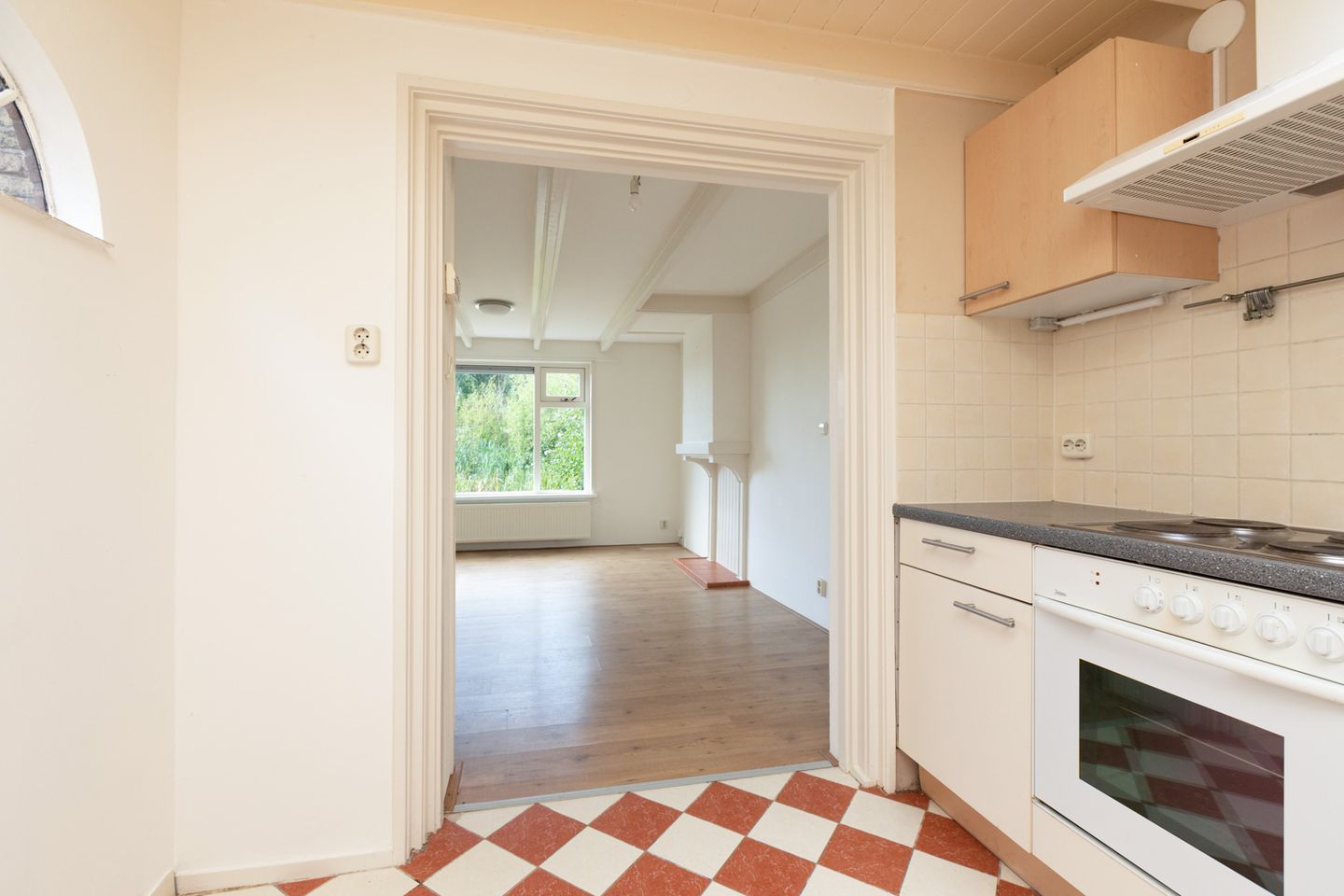 Foto 10 van Jeltewei 164