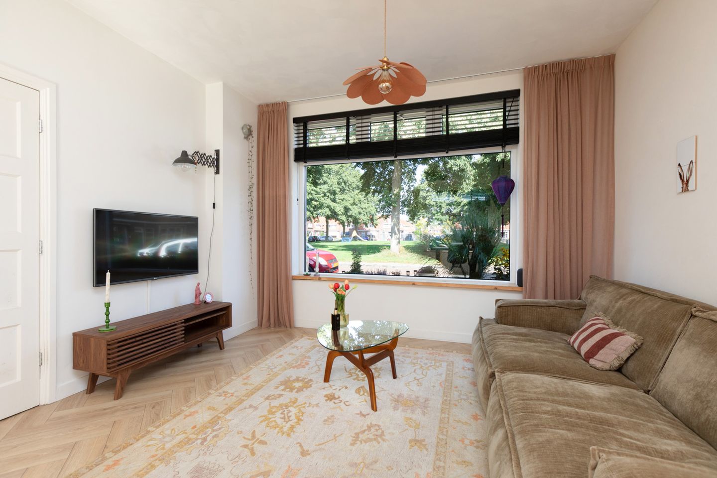 Foto 4 van Monnikstraat 9