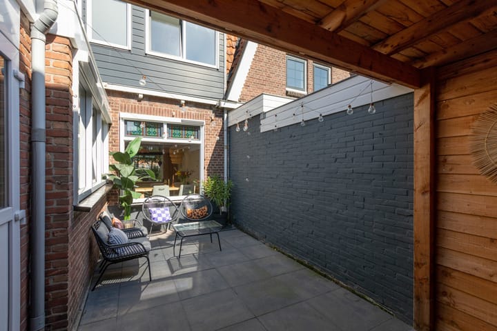 Foto 27 van Monnikstraat 9