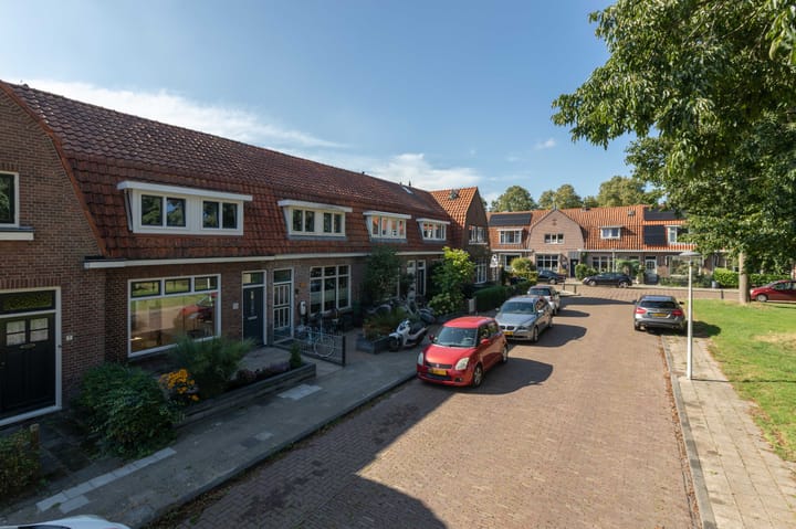 Foto 33 van Monnikstraat 9