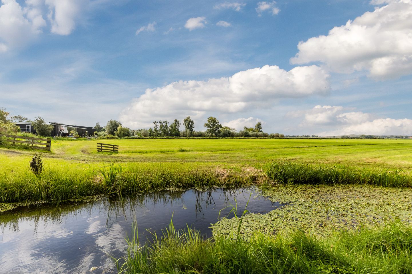 Photo 59 of J.J. Allanstraat 77