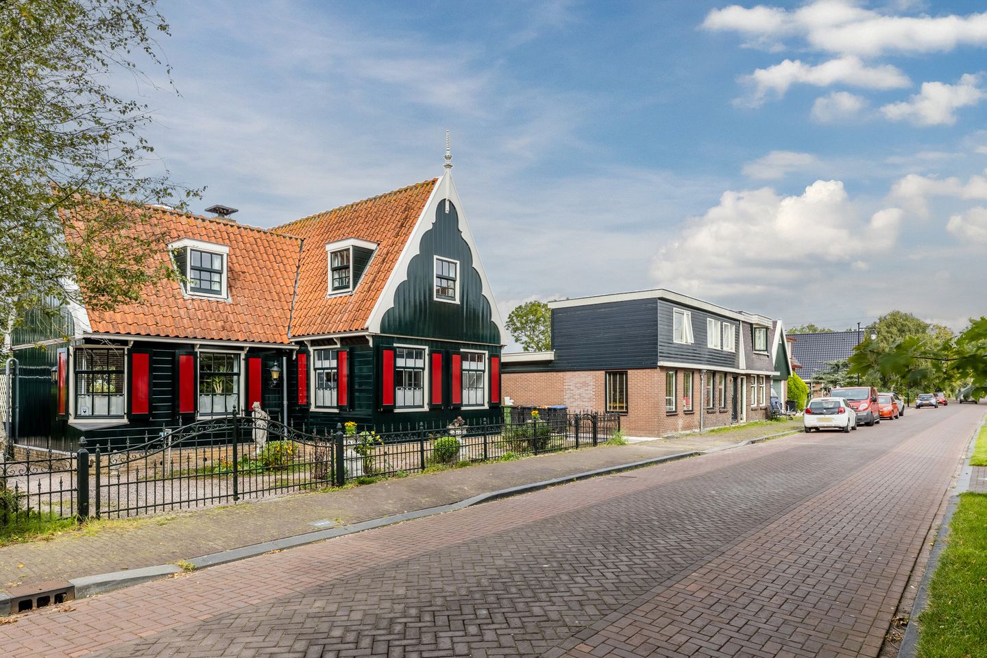 Photo 79 of J.J. Allanstraat 77