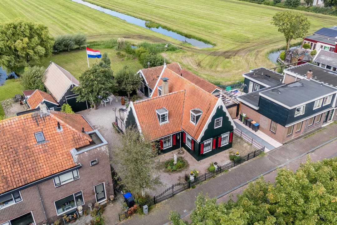 Photo 82 of J.J. Allanstraat 77