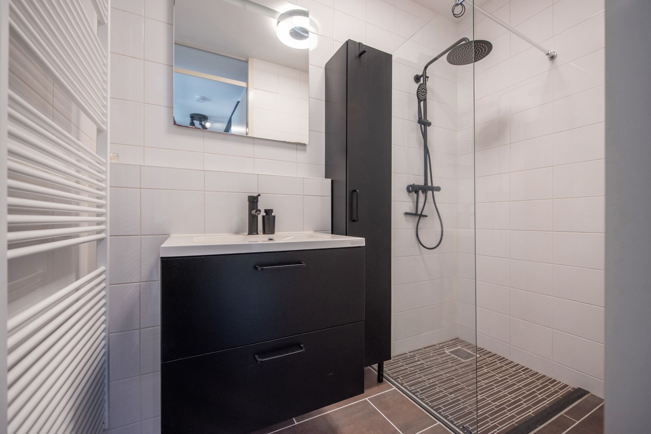 Foto 6 van Glenn Millerstraat 84